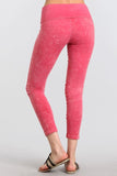 Chatoyant Plus Size Mineral Wash Capris Pink