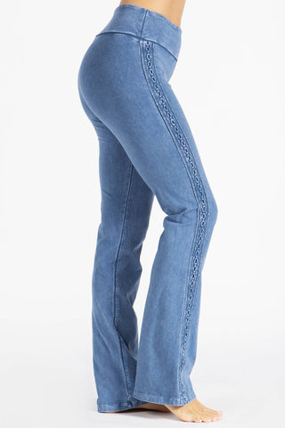 Chatoyant Mineral Washed Bootcut Pants With Side Crochet Lace Lt. Denim