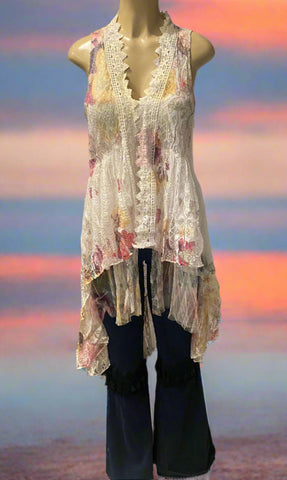 Origami Hi-Lo Lace White Rose Multicolor Vest