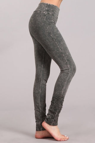 Chatoyant Crochet Lace Leggings Taupe Gray
