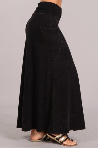 Chatoyant Mineral Wash Skirt Black