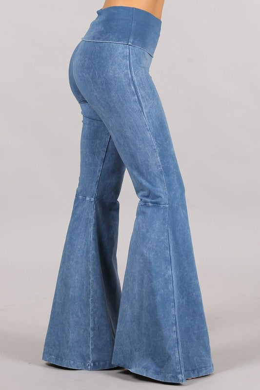 Chatoyant Plus Size Mineral Wash Seam Detail Bell Bottoms Denim